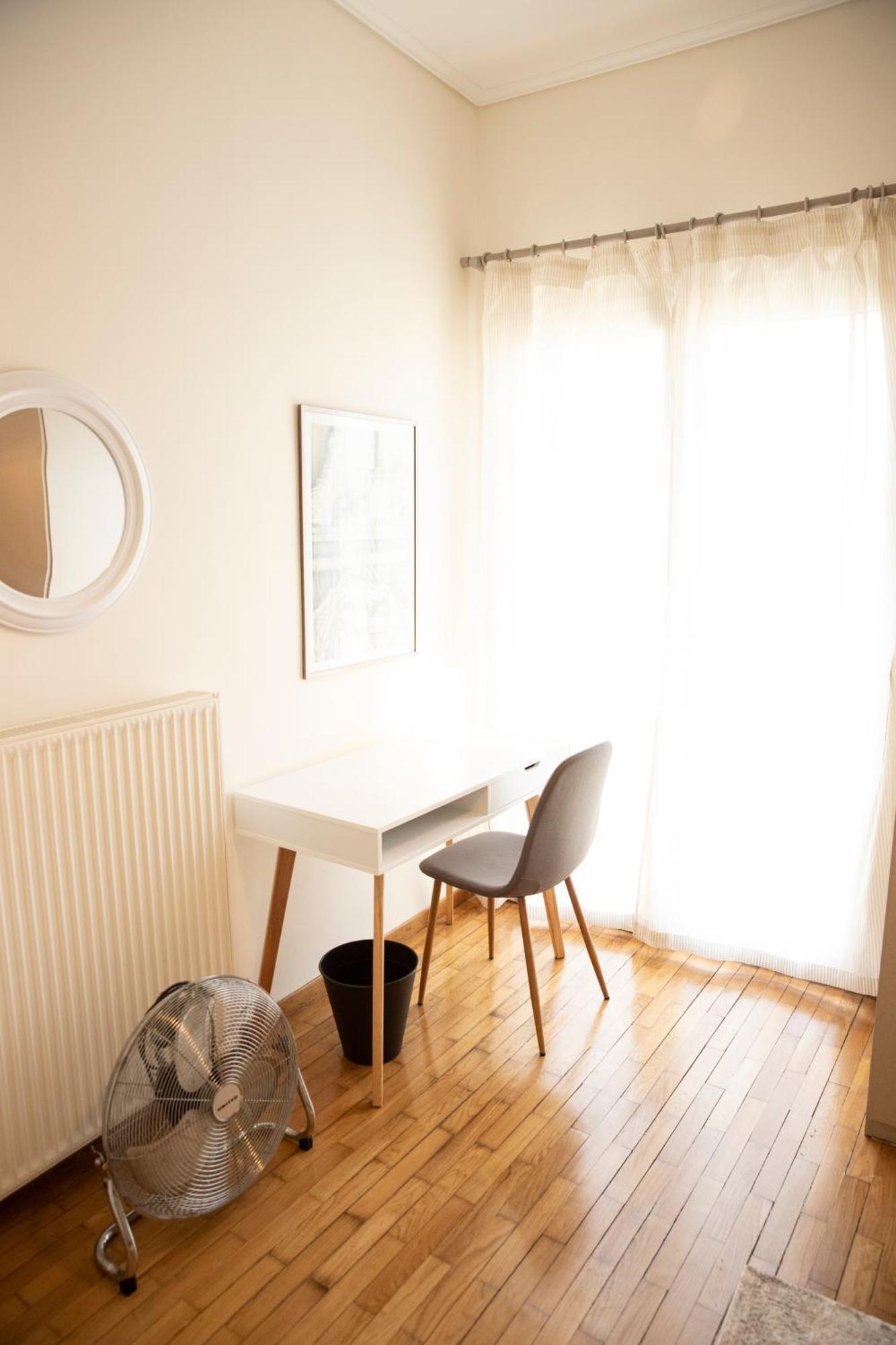 Spacious Glyfada Golf 4Br -Near Beach + Shops Афіни Екстер'єр фото